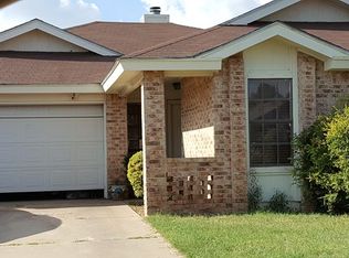 5006 Pleasant Dr, Midland, TX 79703