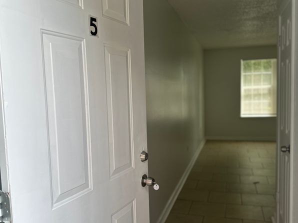 644 N Donmoor Ave APT 5