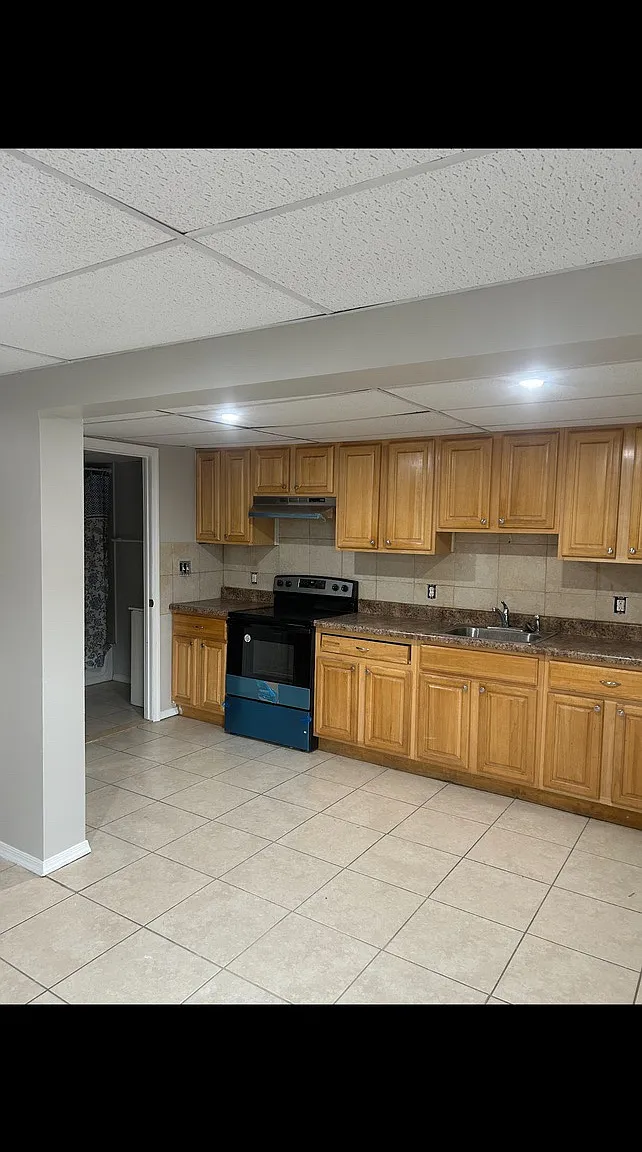724 E Chester Pike — Photo 1