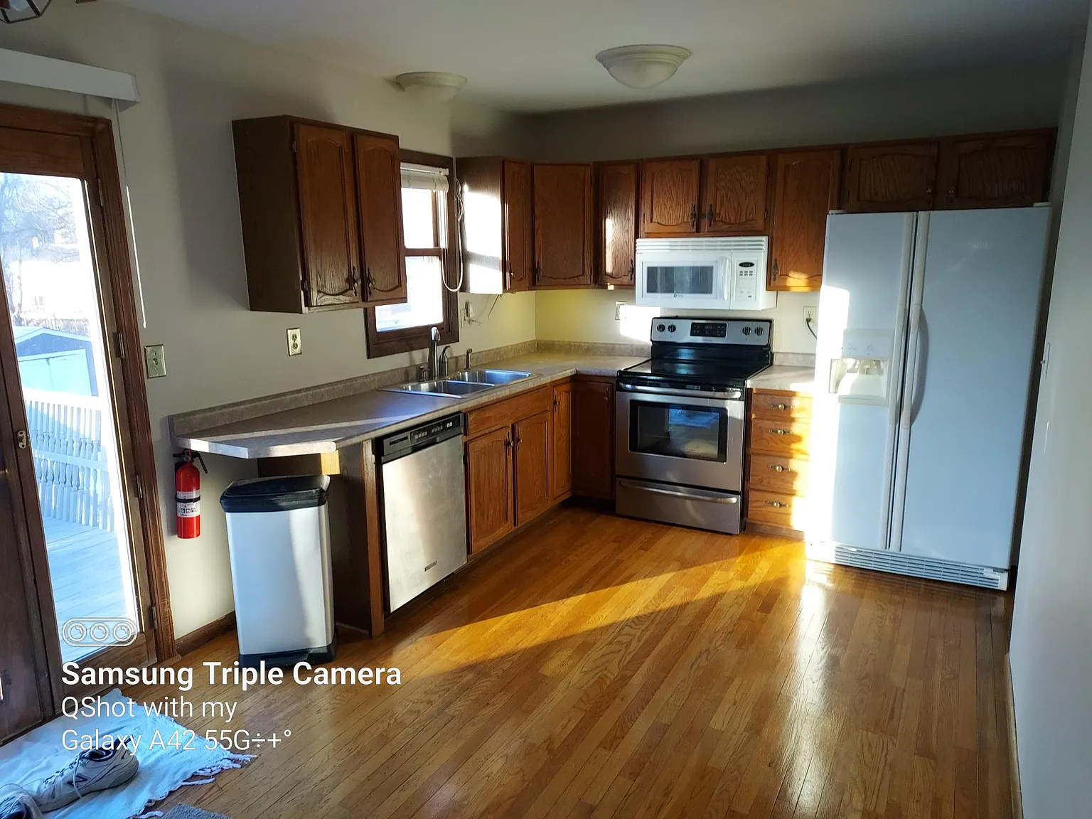 3 bed, 1064 sqft, $1,500 — Photo 4
