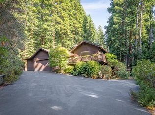 22132 Ruoff Rd, Jenner, CA 95450