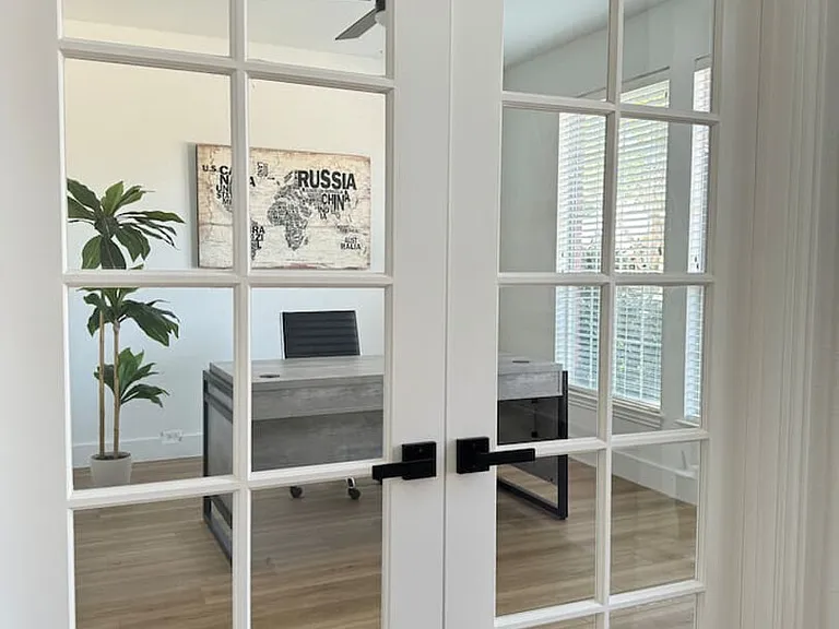 Plantation Ln — Photo 24