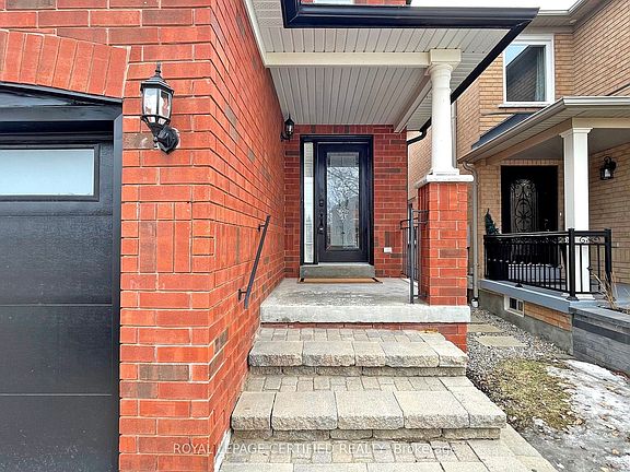 2nd image of 8 Grapevine Rd