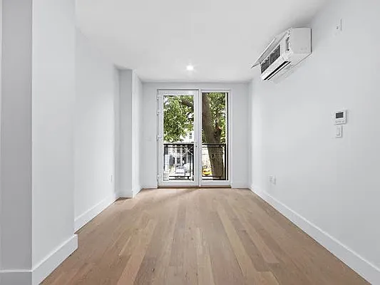 Rented by ABODE NYC LLC | media 10