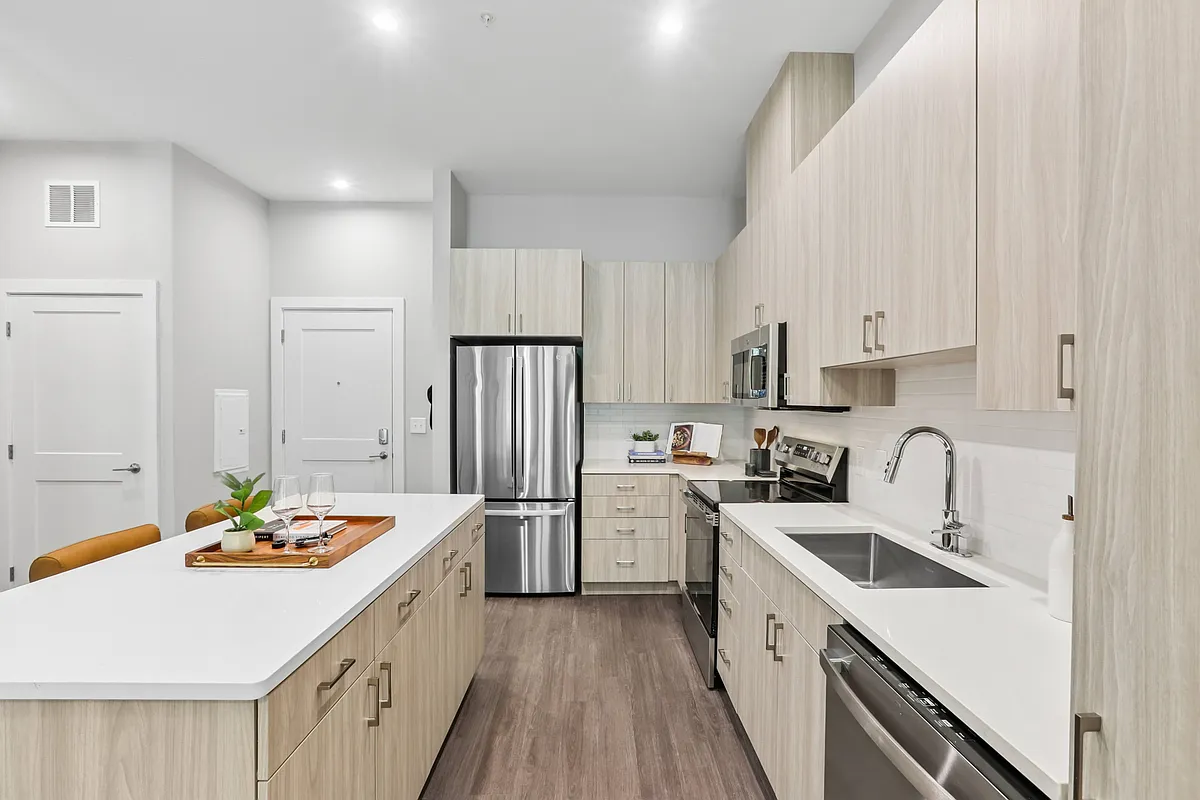 Building Photo - Alta New Carrollton