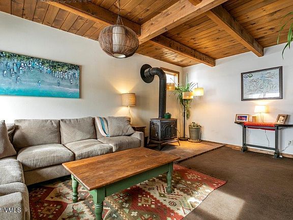 4th image of 723 Shorthorn Dr #202