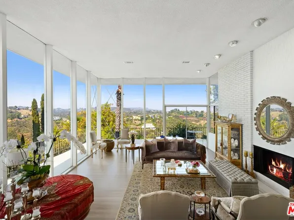 1298 Stradella Rd, Los Angeles, CA 90077