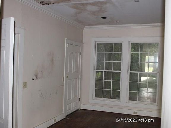 4th image of 822 S Washington Ave