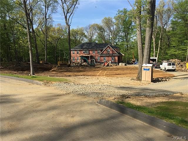1st image of 12 Joseph Wallace Dr