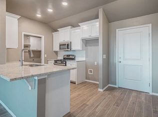 1626 Highland Loop, Guthrie, OK 73044