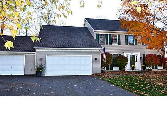 2nd image of 4690 Red Oak Ct