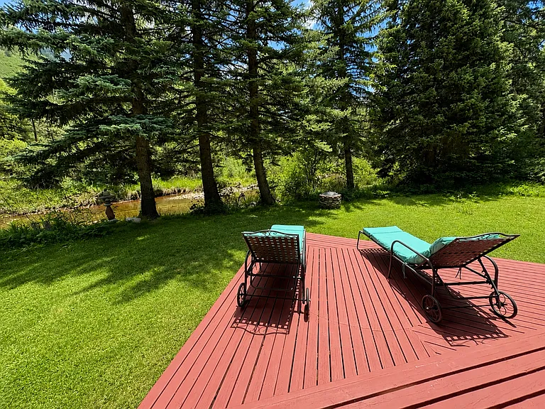 Deck