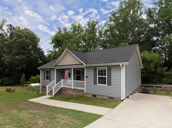 499 W Blume St, Landis, NC 28088