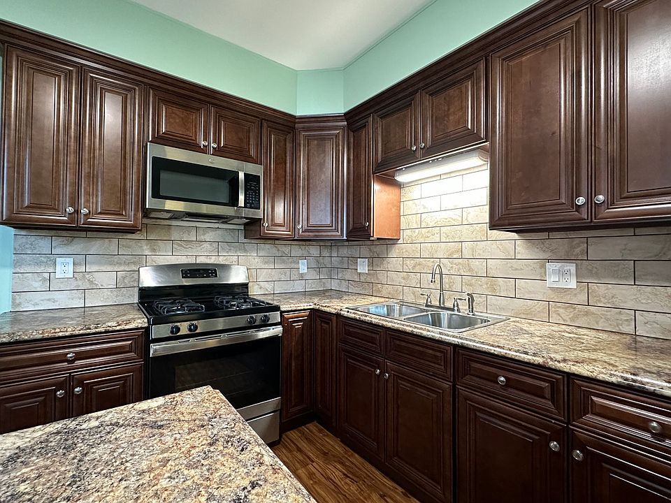 579 Hampshire St. 59 Hampshire St Holyoke MA Zillow