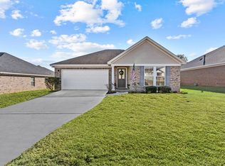 105 Winterberry Rd, Dothan, AL 36301