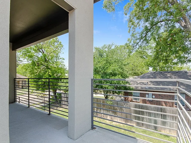 Tinsley Place — Photo 34