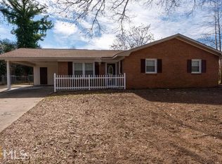 247 Valencia Cir, Centerville, GA 31028