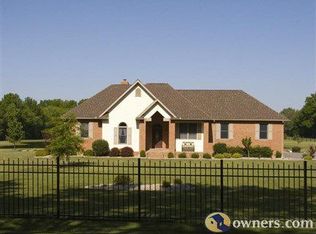 1429 Ezra St, West Frankfort, IL 62896