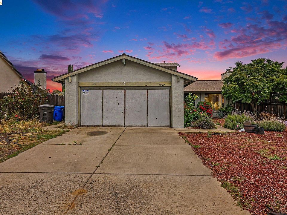 1st image of 5029 Teakwood Dr
