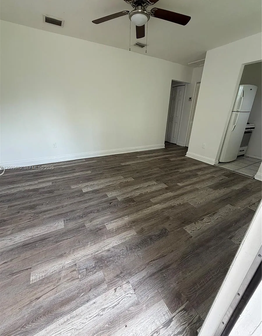 Arch Creek Ests — Photo 1