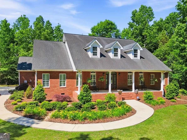 310 Gaines Rd SE, Dalton, GA 30721