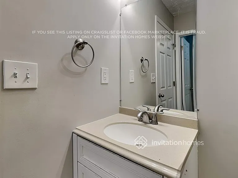 4358 Bridle Path Ct — Photo 14