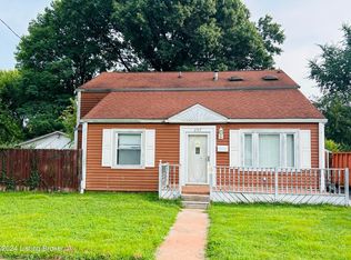 1717 Youngland Ave, Shively, KY 40216