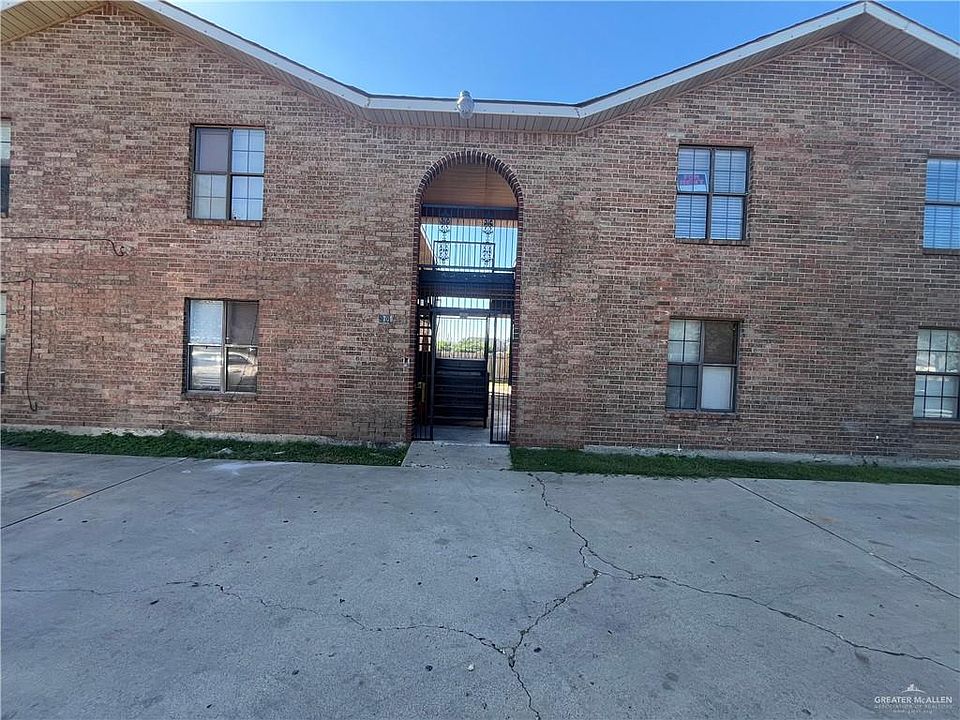 1st image of 2708 N 32nd St