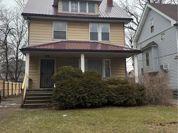 12009 Castlewood Ave, Cleveland, OH 44108