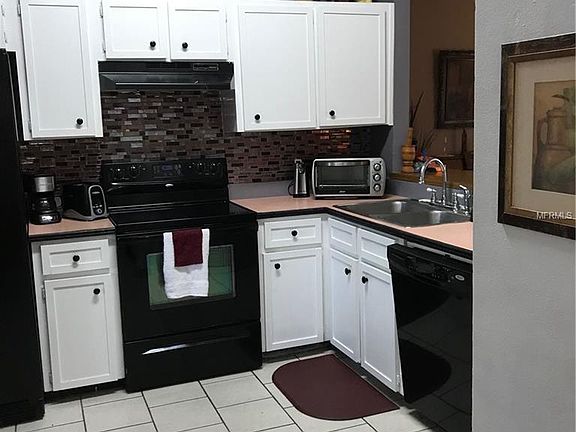 3rd image of 3169 Shafton Ave