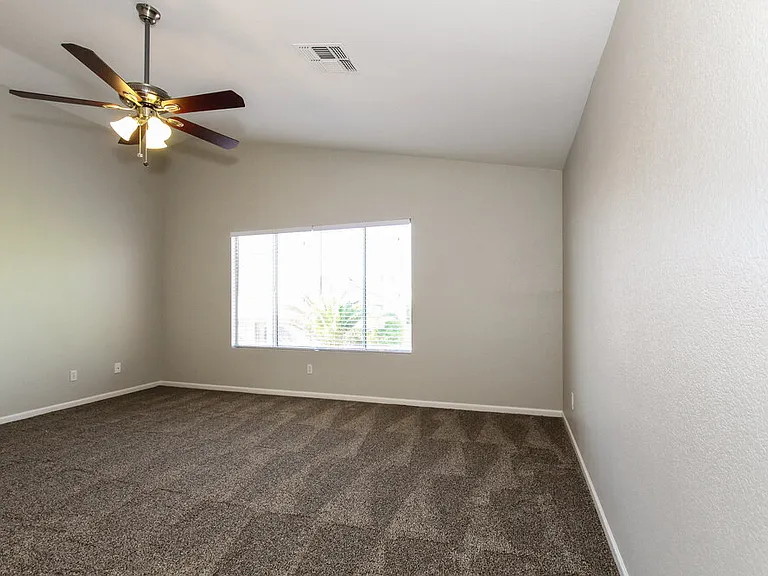 8760 W Melinda Ln — Photo 9