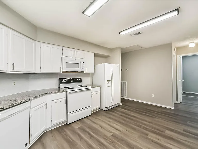 2406 Pilgrims Bend Dr — Photo 21