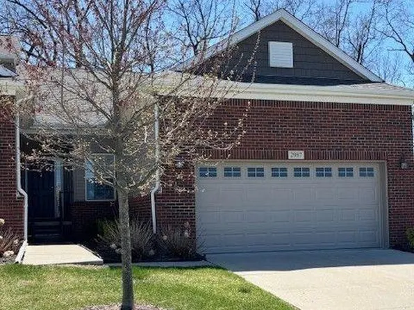 2987 Brentwood Rd #48, Auburn Hills, MI 48326