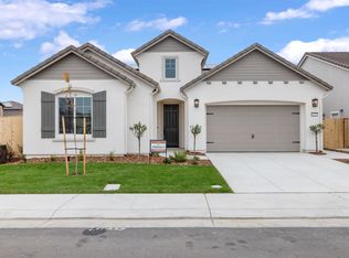 2252 Lyndon St, Lodi, CA 95242