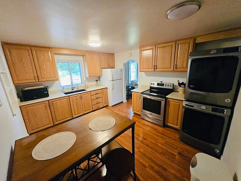 4596 S Acoma St — Photo 3