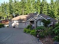 1st image of 6129 Gleneagle Ave SW