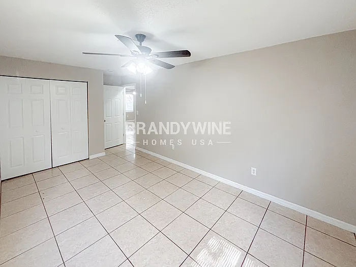 803 E Baker St — Photo 9