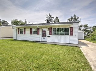 2809 E Cardinal Dr, Decatur, IL 62526