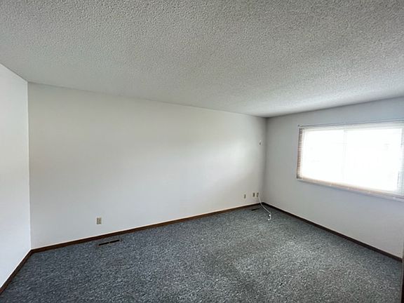 5th image of 2289 11th Ave E #N