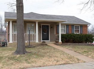 9069 Radiom Dr, Saint Louis, MO 63123