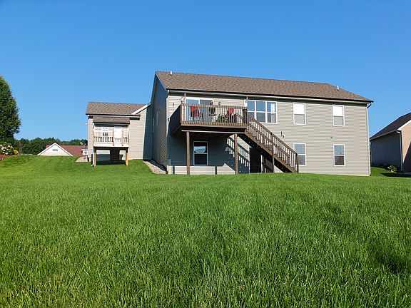 3rd image of 7478 Medinah Dr