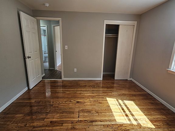 5th image of 960 1st Ave APT 5