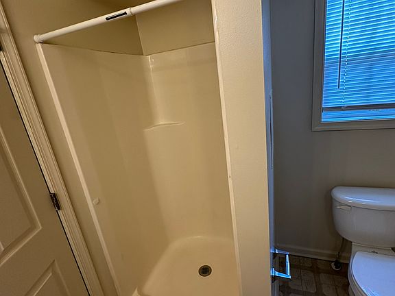 5th image of 308 N Camden Ave