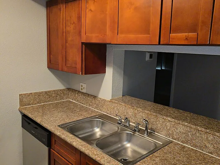 12634 Ashford Meadow Dr #1 — Photo 22