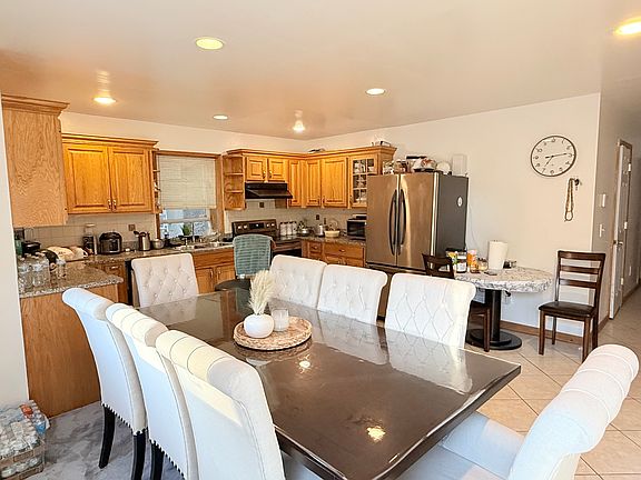 2nd image of 309 Maryland Ave #1