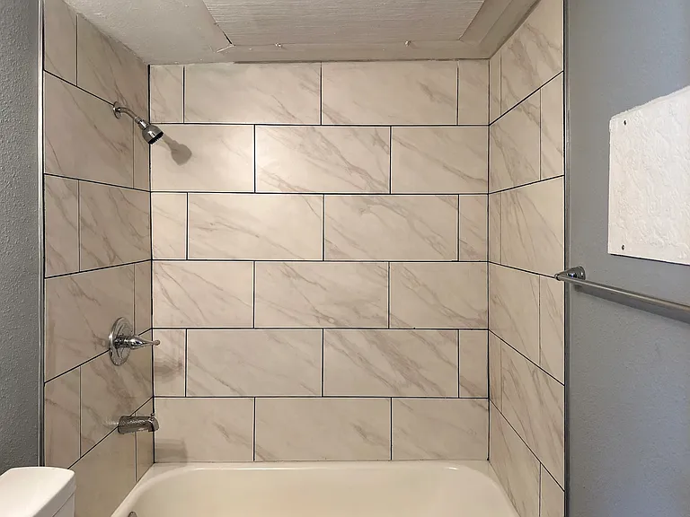 709 W Richmond Ave #1 — Photo 11