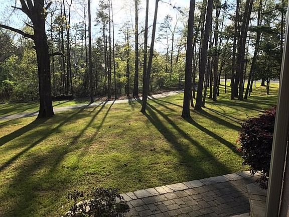 2nd image of 340 Fox Glove Ln