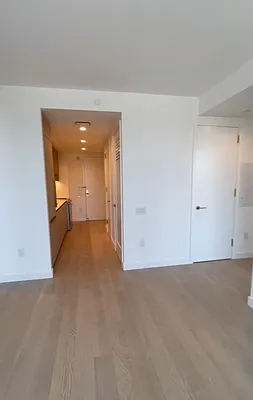 Rented by Sany Realty Group, LLC | media 23