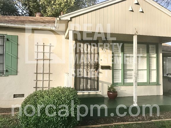 4th image of 2671 23rd Ave