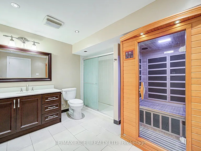 108 Babcombe Dr — Photo 16